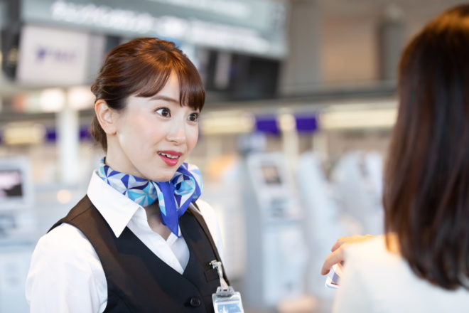 ここだけの話、ずっとモテてます！アラサー＆アラフォーのCAに聞いた「モテる女性の行動パターン」3つ